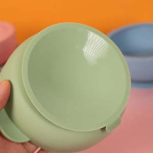 Juego de Vajilla de Silicona para Bebé, Diseño de Dibujos Animados, Ecológico, Impermeable, 6 en 1, Incluye Plato, Tazón, Cuchara, Tenedor, Vaso Antiderrames, 0-12 Meses - Product Image 3
