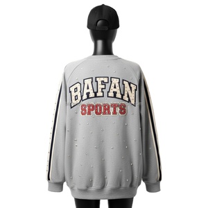 Sweat-shirt oversize pour femmes en coton molletonné avec panneaux latéraux rayés, logo personnalisé, broderie patchwork, sweat-shirts respirants pour femmes - Product Image 2