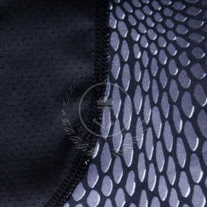 เสื้อยืดแขนยาวผู้ชายแบบถักเนื้อแน่น ระบายอากาศได้ดี สำหรับออกกำลังกาย รับผลิตตามสั่งพร้อมสกรีนโลโก้ - Product Image 4