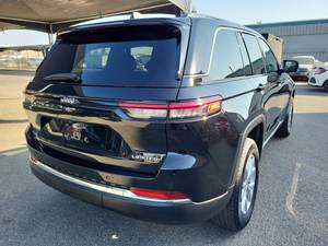 JEEP GRAND CHEROKEE LIMITED 4X4 2023 USADO, Volante a la Izquierda/Derecha - Product Image 2