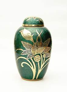 โกศอลูมิเนียมแข็งแรงทนทานสำหรับผู้ใหญ่พร้อมที่ปิดอย่างปลอดภัยเหมาะสำหรับการจัดเก็บเถ้าในพิธีรำลึกและโอกาสทางศาสนา - Product Image 4