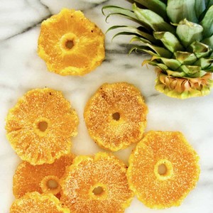 Anneaux d'ananas secs les plus vendus en vrac meilleur prix collations aux fruits tropicaux ananas tranchés déshydratés - Product Image 1