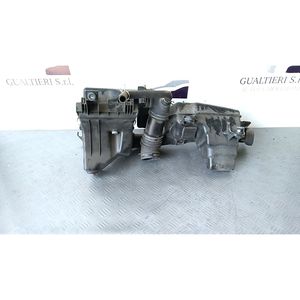 CAJA DEL FILTRO DE AIRE TOYOTA Auris 2ª Serie 1770037252 2ZRFXE Híbrido 1800 (10>) - Product Image 2