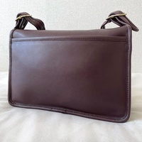 Tas Selempang Kulit Asli Berkualitas Tinggi Buatan Tangan dengan Tali yang Dapat Disesuaikan, Portabel, Cocok untuk Musim Dingin, Semi, dan Panas, dari Pemasok India