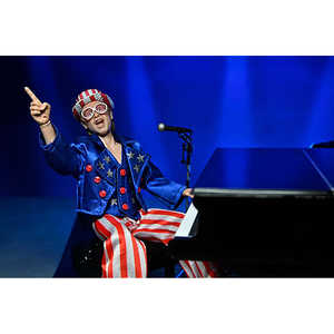 Figura de acción de Elton John tocando el piano en vivo de 1976, nueva condición, figura de juguete de resina plástica para coleccionar, modelo temático de música y animales. - Product Image 2