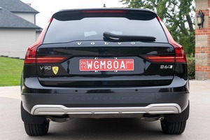 รถวอลโว่ V90 Cross Country B6 AWD ปี 2022 มือสอง สภาพดี - Product Image 3