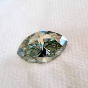 30,87 CT verde Marquesa forma Moissanite diamante VVS claridad 27*17 MM fabricación para colgante de Moissanite y joyería personalizada - Product Image 1