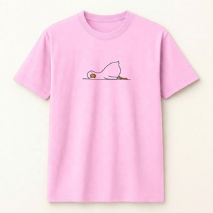 Camiseta de algodón unisex con estampado gráfico de anime - Product Image 4