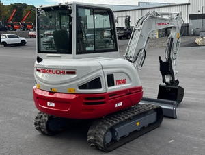 Mini-excavatrice Takeuchi TB240, 4 tonnes, compacte, diesel, sur chenilles |   Équipement de construction hydraulique – Meilleur prix de gros - Product Image 2