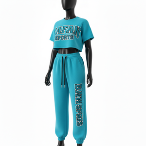 ชุดเซ็ตผู้หญิงคุณภาพสูง ผ้าฝ้ายผสมโพลีเอสเตอร์ 300 GSM แบบฟลีซ เสื้อครอปท็อป กางเกงจ็อกเกอร์ สีเทอร์ควอยซ์ ปักโลโก้ด้วยผ้าเชนิลล์  รับสั่งทำตามแบบ - Product Image 4