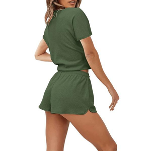 Logo personnalisé survêtements ensemble d'été ensemble femmes deux pièces ensemble court vêtements de sport 2 pièces ensembles de shorts d'été pour les femmes - Product Image 3