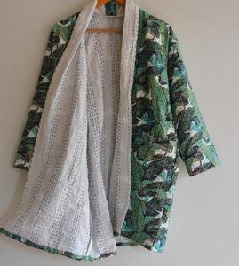 Manteau court à capuche léger pour femmes veste ethnique feuille bloc imprimé avant ouvert hiver fête porter robe lettre motif Style - Product Image 2