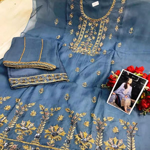 Designer moderne non cousu brodé à la main belle tenue de fête de qualité supérieure costumes style traditionnel indien tendance - Product Image 1