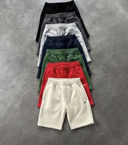 Pantalones cortos para hombre al por mayor disponibles en diferentes diseños y telas de uso cómodo e informal - Product Image 1