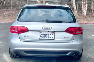 Audi A4 Avant 2.0T Quattro Premium Plus Usado en Buen Estado - Product Image 6