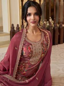 Robe de mariée exclusive nouvelle collection Salwar Kameez avec Duptta pour le travail de broderie en tenue de festival à un prix abordable - Product Image 2