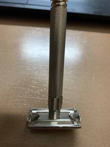 <b>Own</b> Double Edge Safety Razor Stainless Steel Handle Classic Design Durable Adult Beauty Tool Best Badger Compatible <b>Model</b> - Product Image 6