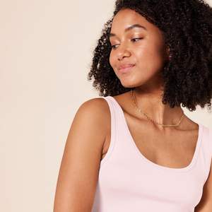 Chaleco sin mangas para mujer, transpirable, mezcla de algodón, textura flexible, cómodo para la piel, uso casual, gimnasio, yoga, ropa de estilo de vida. - Product Image 4