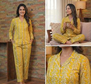 Nuevo Conjunto de Pijama de Algodón Indio Tejido a Mano con Estampado Floral para Mujer, Manga Larga, Reversible, Ropa de Dormir - Product Image 3