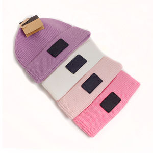 Gorro de Invierno de Lujo Personalizado, Unisex, con Logotipo Personalizado, Diseño de Rostro, Cálido, Estilo North Bennie, de Alta Calidad para Viajes - Product Image 5