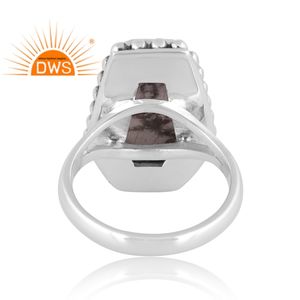 แหวนอัญมณี howlite ธรรมชาติสำหรับโลงศพดีไซน์แบบแยกแหวนเงินออกซิไดซ์ผลิตตามสั่ง - Product Image 4