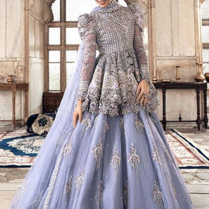 À la mode indien/pakistanais mariée Peplum Lehenga Choli belles perles de verre en cristal embelli pierres faites filet de soie de coton pour - Product Image 1