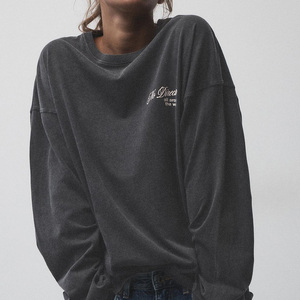 Camiseta de Manga Larga Personalizada para Mujer, Estilo Holgado, Informal, con Estampado Gráfico, Moda Urbana, Fabricante de Ropa Personalizada - Product Image 1