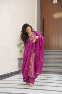 Lancement d'un nouveau look de fête de créateur, ensemble haut, pantalon et dupatta, entièrement cousu, prêt à porter, costume traditionnel - Product Image 4