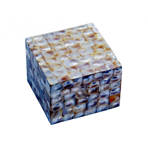 Caja de joyería de madera y resina con diseño floral de resina blanca hecha a mano, embalaje de joyería tipo regalo embalado en cartón - Product Image 6