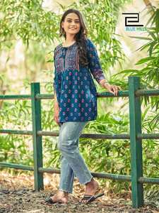 Venta al por mayor nueva moda moderna pesada bordado Kurtis-túnicas listas para usar tops étnicos indios hechos de viscosa - Product Image 5