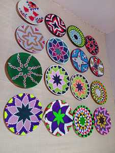 Bandeja Decorativa Redonda de Rafia Marroquí Hecha a Mano, Estilo Beldi, Cesta Bohemia para Pared, Ideal para Regalo de Inauguración, Venta al por Mayor para Sala de Estar - Product Image 1