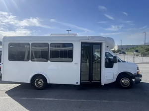 Listo para enviar: Autobús de pasajeros usado Chevrolet 4500 Arboc ADA 2021 con capacidad para 14 personas - ENTREGA a nivel mundial - Product Image 4