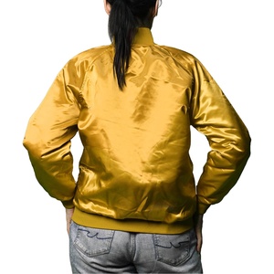 Bombardier universitaire en satin 100% polyester personnalisé vente en gros veste d'hiver de baseball veste pour femmes boisées vestes en satin pour femmes - Product Image 2