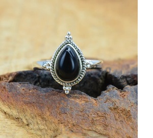 แหวนรูปลูกแพร์โอนิกซ์สีดำเงินสเตอร์ลิง925เครื่องประดับแฮนด์เมดสไตล์โบฮีเมียนที่สง่างามสำหรับผู้หญิงสำหรับชาวคริสต์ - Product Image 3