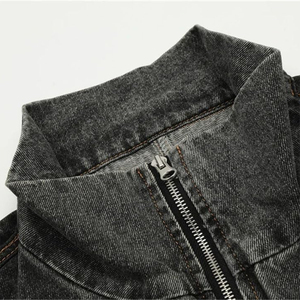 แจ็กเก็ตยีนส์เคลือบกระดุมสำหรับผู้ชายเสื้อแจ็คเก็ตผ้าฝ้ายสีดำแขนยาวระบายอากาศกันลมมีตัวอักษรคลาสสิก - Product Image 3