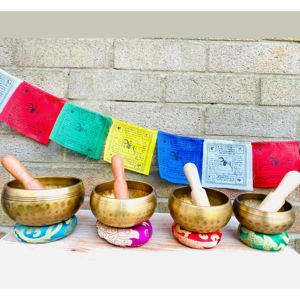 Cuencos Tibetanos Tradicionales - Metal Ecológico para Meditación, Yoga, Sanación y Práctica Espiritual - Product Image 1