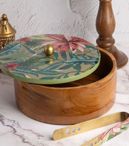 Servir dans un style tropical! Comprend un couvercle à feuilles vives et une pince dorée. Disponible aux prix de gros - Product Image 1