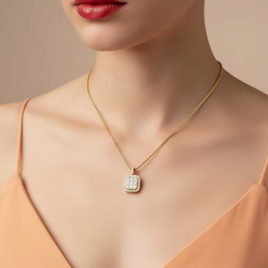 Pendentif halo en or 14 carats et diamants, coupe coussin, pour femmes |   Diamant taille brillant 0,72 carats total - Product Image 5