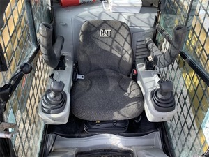 Cargadora de Dirección Deslizante Caterpillar 272C 2009, Capacidad de 9 Toneladas, Bomba Hidráulica MOOG - Product Image 4