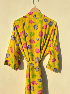 Robe Kimono en soie faite à la main pour femmes belle conception indienne séchage rapide et lisse 100% mousseline de soie pour l'été automne printemps - Product Image 5