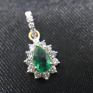 14K Or Massif Émeraude Larme Halo Diamant Naturel Pendentif Fine Jewelry. - Product Image 1