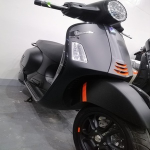 สินค้าใหม่ราคาพิเศษสำหรับ2024 vespas GTS กีฬา300ซูเปอร์ - Product Image 1