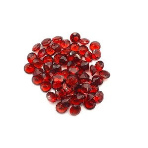 โกเมนสีแดงธรรมชาติอัญมณีหลวมเจียระไนเหลี่ยมเพชรพลอยสำหรับทำเครื่องประดับ6มม. - Product Image 5