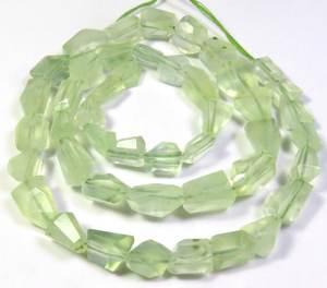 สีเขียว prehnite nuggets 8-10mm พลอยเหลี่ยมเพชรพลอยธรรมชาติ16 "สาระลูกปัดหลวมตัดไม่สม่ำเสมอ - Product Image 1