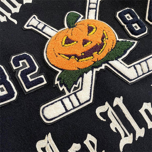 Fabricant de vestes de baseball pour hommes Nouvelle veste d'hiver à la mode Serviette de cuir brodée Veste universitaire Letterman noire décontractée personnalisée - Product Image 4