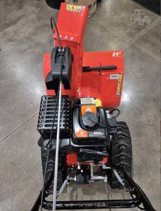 (GN) Fast Shipping 2024 compact Track 24 Snow Blowers - Product Image 4