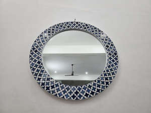 Miroirs décoratifs en bois modernes faits à la main pour la chambre à coucher, le salon, la salle de bain, décoration murale par des artisans indiens qualifiés - forme ronde - Product Image 5