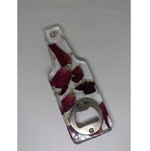 Ouvre-bouteille en résine élégante de qualité supérieure avec un look artistique parfait pour les cadeaux lors des anniversaires de festivals et des fêtes spéciales à la maison - Product Image 2
