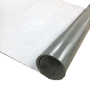 Membrane de toiture en <span class=keywords><strong>PVC</strong></span> imperméable à longue durée de vie, rouleau de feuille blanche à souder pour restaurants, usines de transformation alimentaire, bâtiments industriels - Product Image 1
