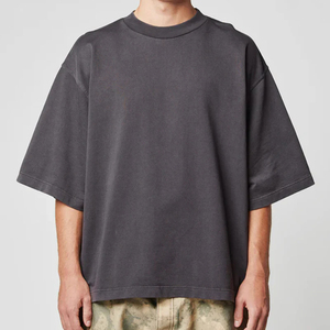 T-shirts pour hommes en gros, t-shirts unis surdimensionnés, impression personnalisée, t-shirts décontractés à manches courtes, t-shirts à col rond pour jeunes - Product Image 1